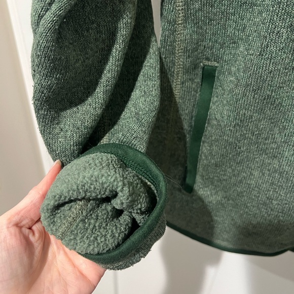 Patagonia Forest Green Fleece Jacket - Picture 3 of 4